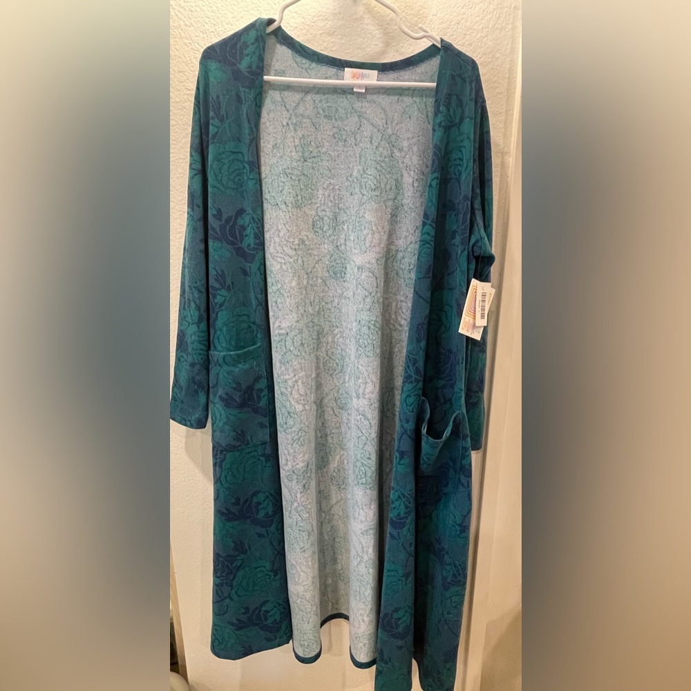 LuLaRoe Sarah Sweater